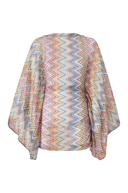 Short cover-up caftan with batwing sleeves — packshot