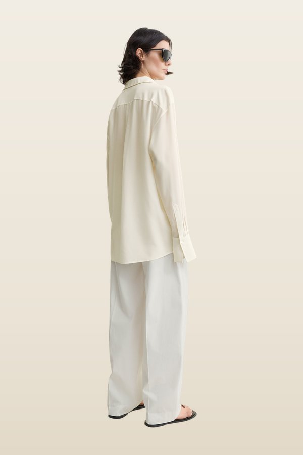 Silk crepe shirt — carry 4