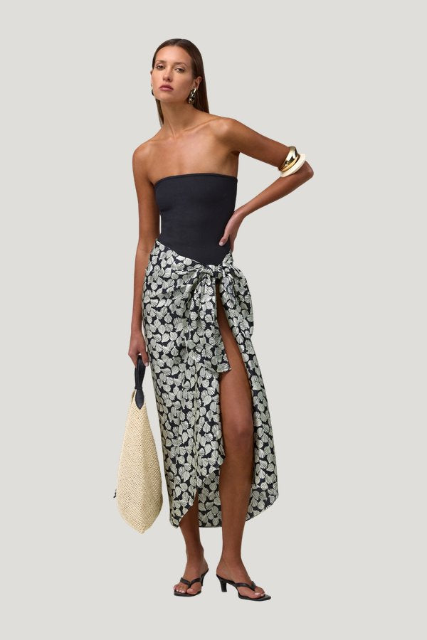 Silk Sarong (Palm Beach Shell) — carry 2