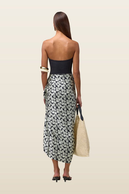 Silk Sarong (Palm Beach Shell) — carry 4
