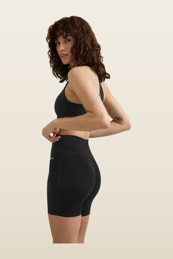 SkinLuxe Cycling Short — carry 4