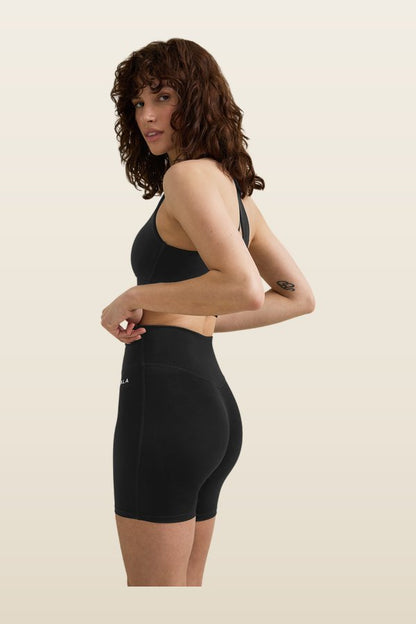 SkinLuxe Cycling Short — carry 4