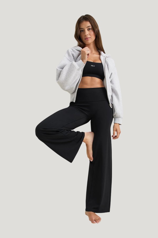 SoftSet Fold Waist Wide Leg Trouser — model side