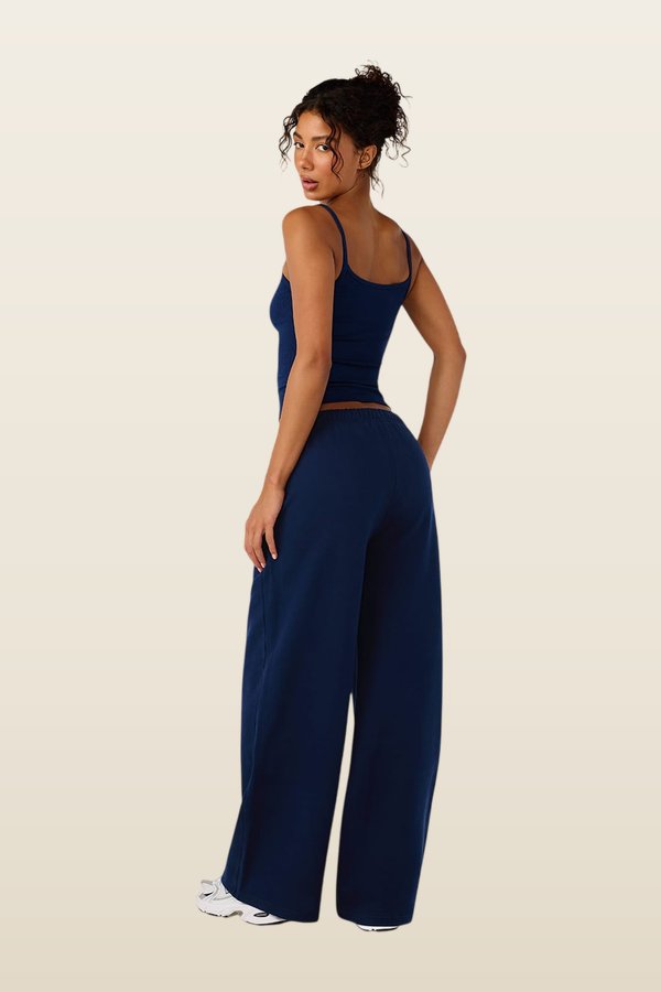Straight Leg Sweatpants — model back
