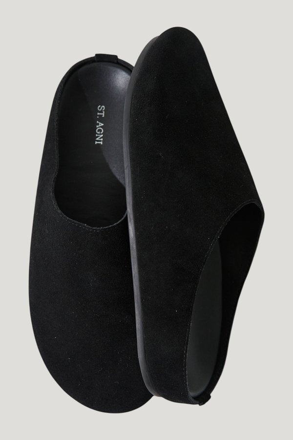 Suede Mule — model front