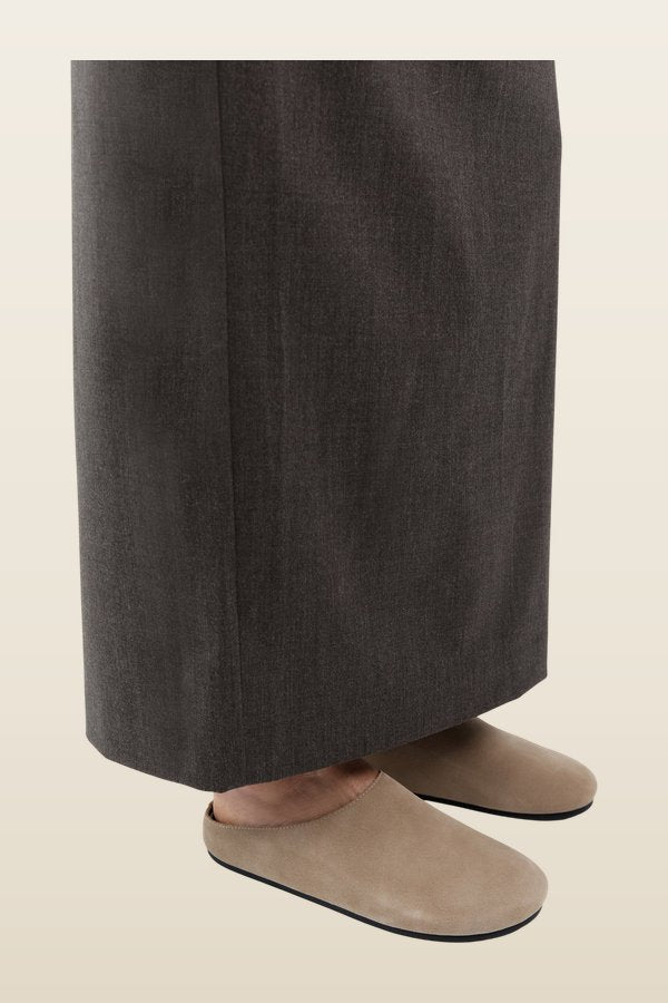 Suede Mule - Rock — model back