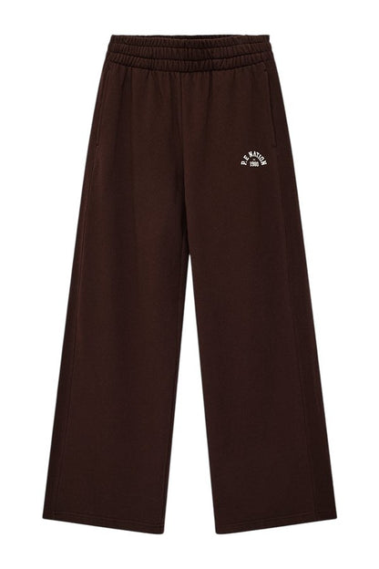 Swerve Trackpant In Mahogany — packshot