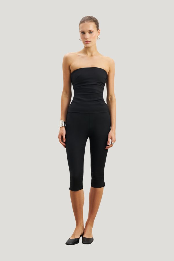 Tailored Capri Leggings — model front