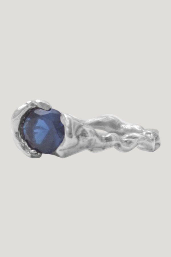 Tensió Ring Silver — model front
