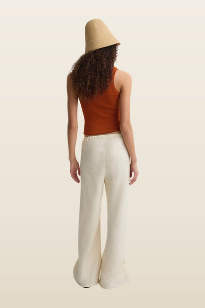 The Linen Pant Milk — model back