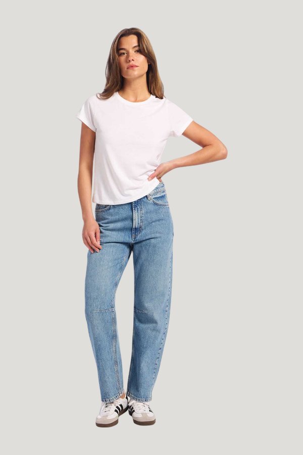 The Relaxed Taper | Addison — model front