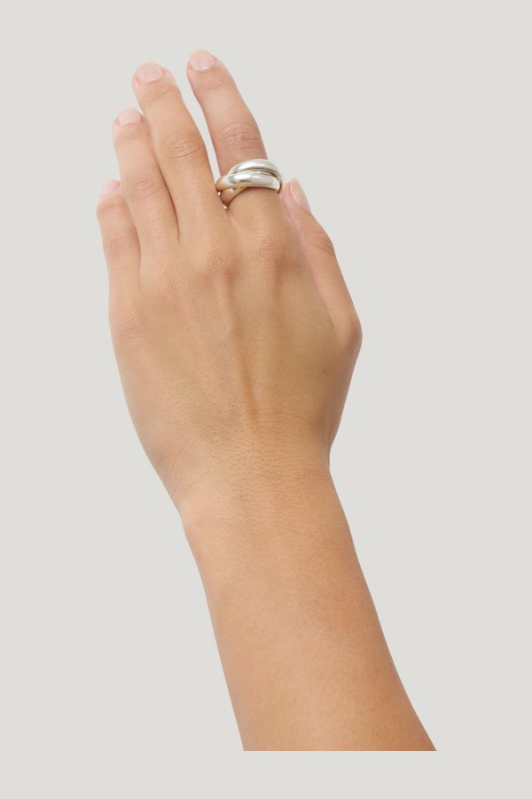 The Sofie Ring — model side