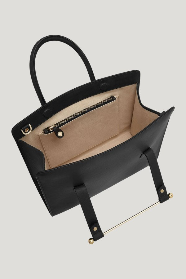 Midi Tote — model side