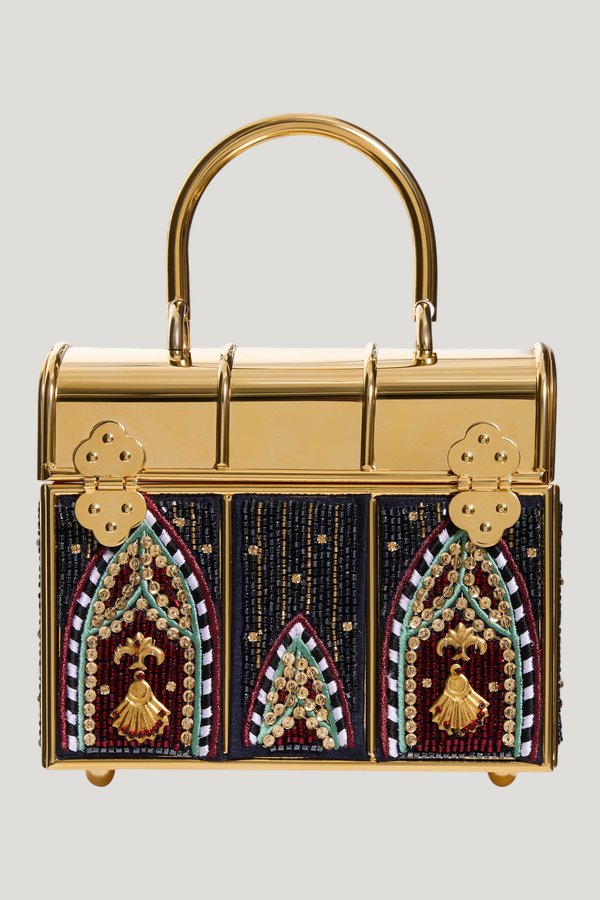 Annie’s Treasure Chest - Joan of Arc — model side