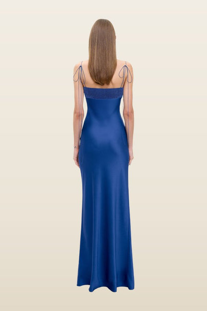 Tulip dress — model back