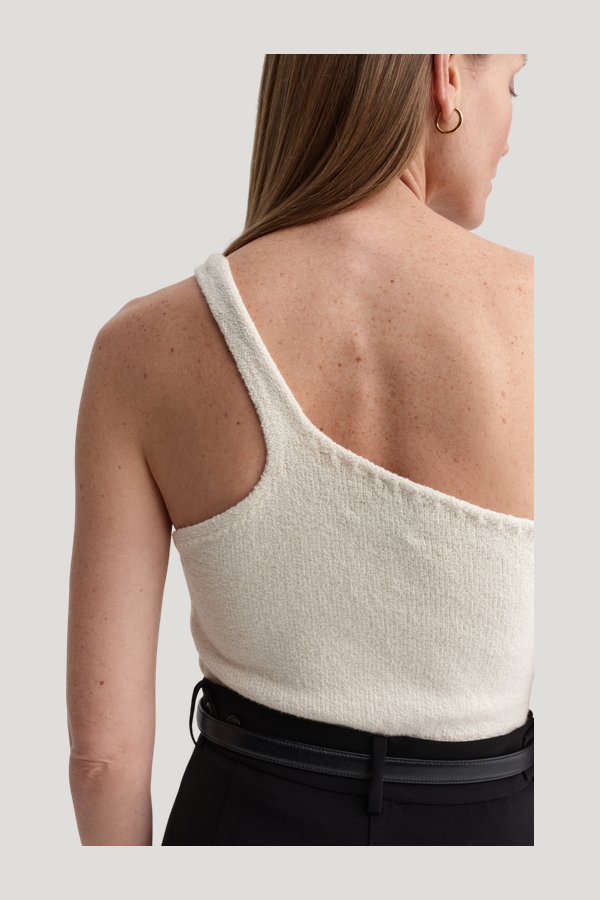 Una One-Shoulder Top, shell — carry 3