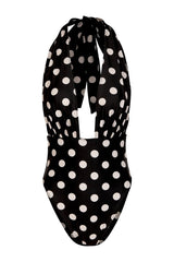 V One Piece — packshot