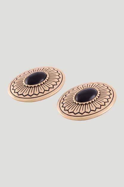 Western Oval Earring (Gold/Black) — model front