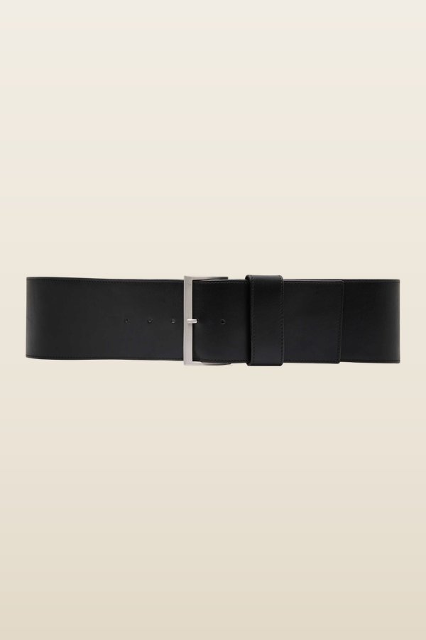 Wide Classic Belt — model back