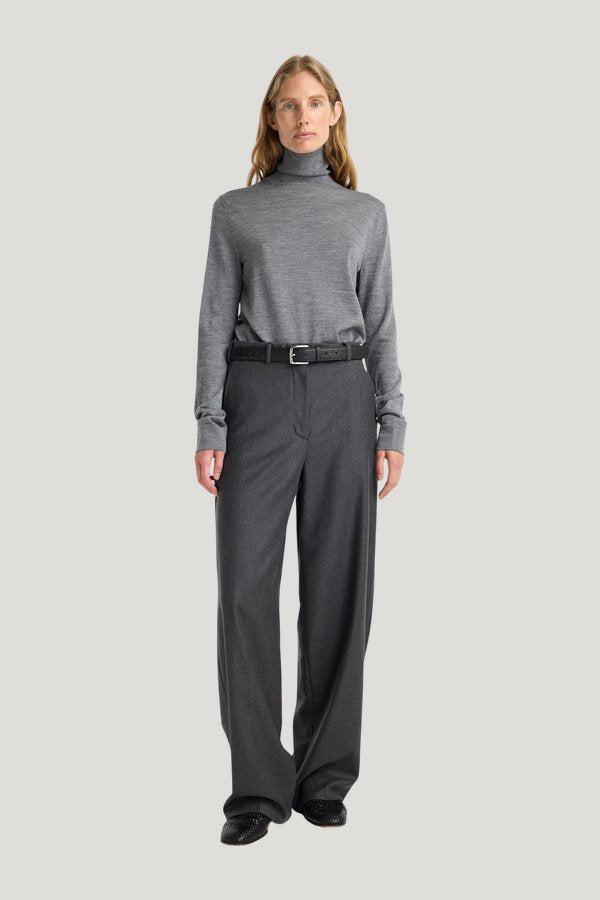 Wide leg trousers | dark grey melange — model front