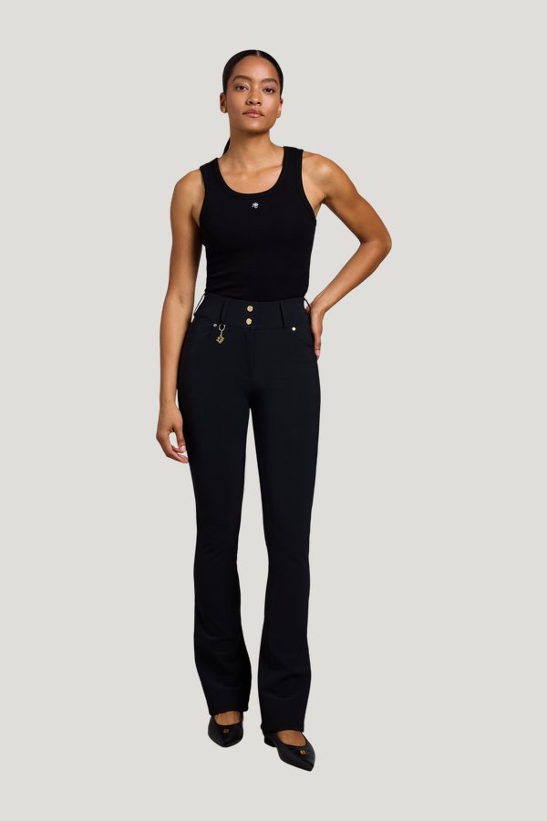 Windsor Contour Flare — model front