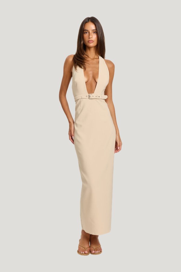 Wynonna Maxi Dress Natural — model front