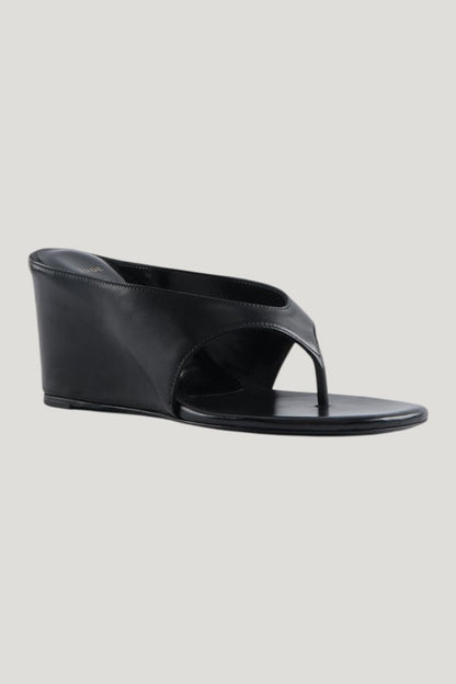 Yaga Wedge Sandal Black Leather — extra