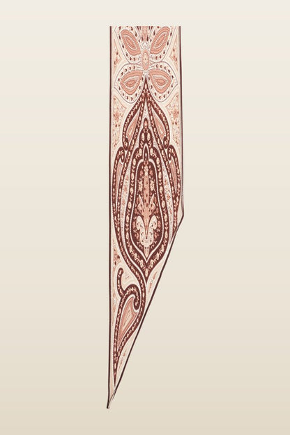 Yelina - Paisley Flora — model back