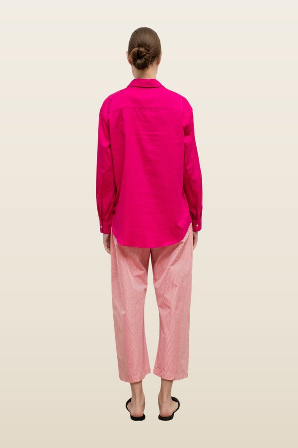 Yoko Classic Button Down — model back