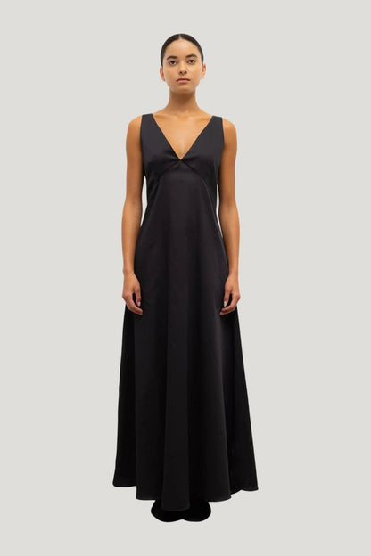Yoko V Neck Maxi Dress — model front